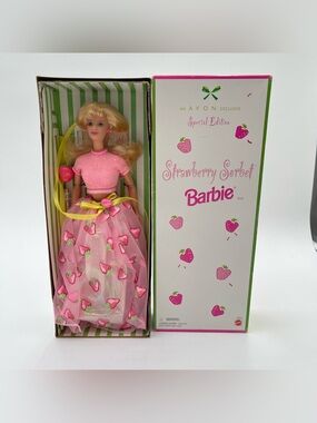 Strawberry Sorbet Barbie Avon Exclusive Special Edition 1998 stock# 20317 NRFB